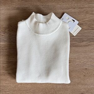 Commense White Ribbed Long Sleeve Top